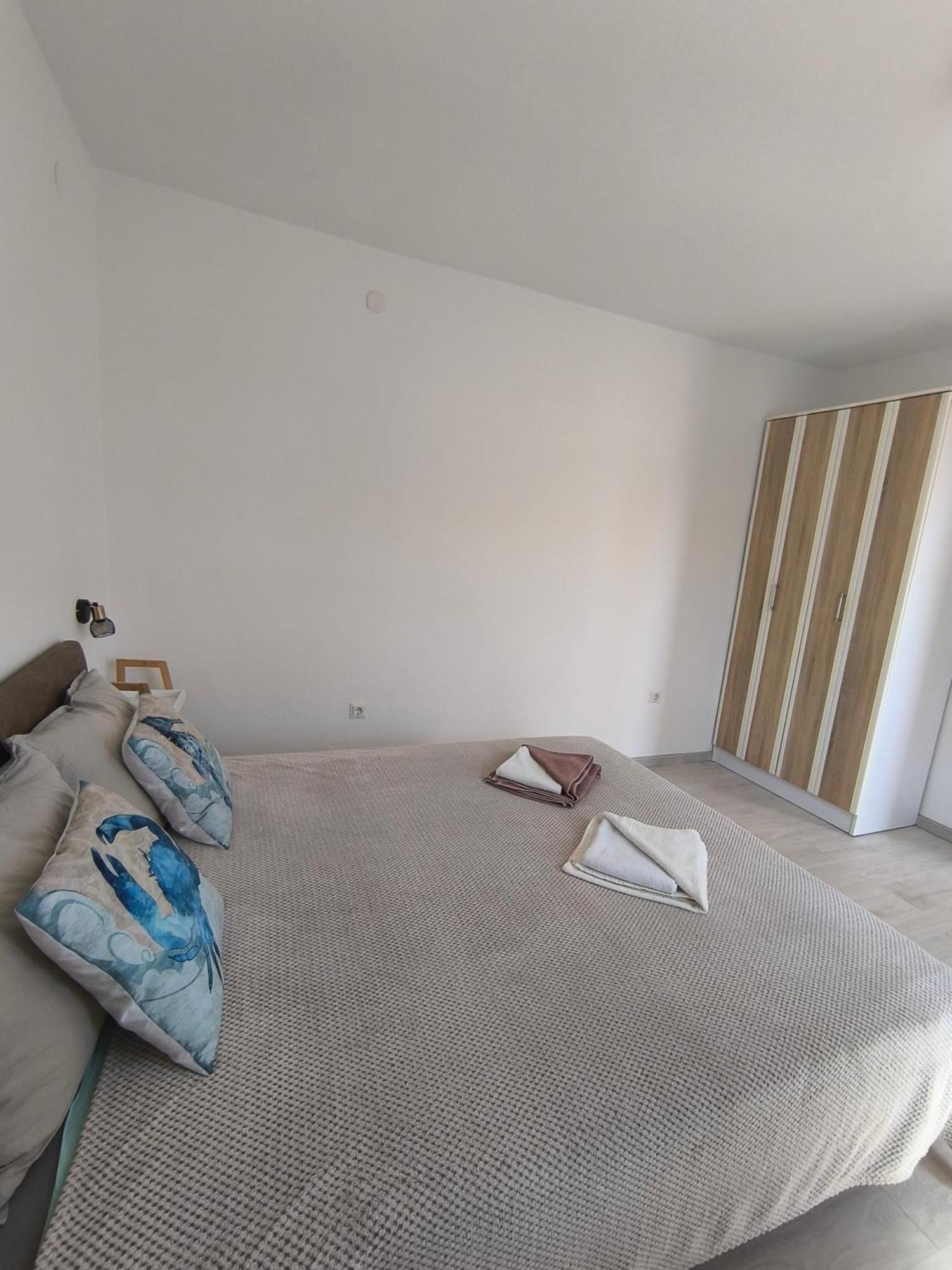 Apartments Toni ロゴズニッツァ エクステリア 写真